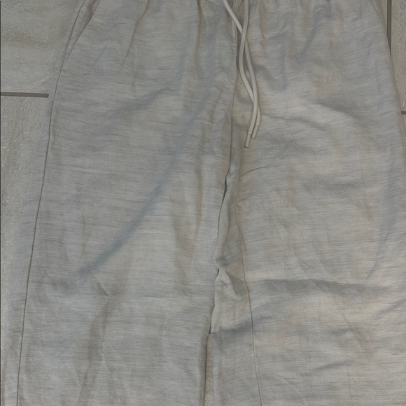 Aritzia Wilfred Linen Mix Pant in natural beige, size S - Picture 4 of 16
